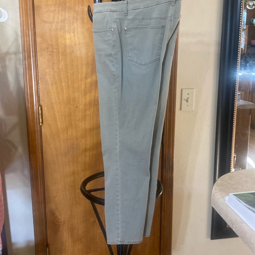 Chicos so slimming GF ankle jeans 6R